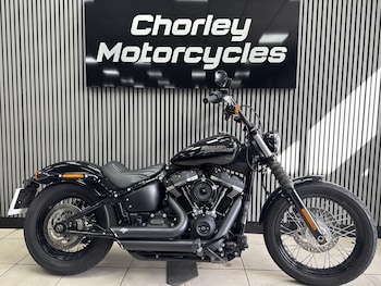 Used Harley-Davidson STREET BOB FXXB 1745 19 2019 for sale - bike-77867714: Photo