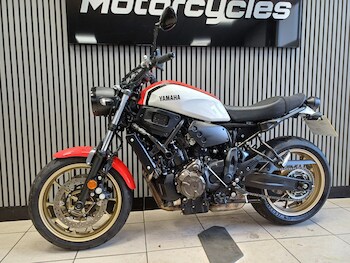 Used Yamaha XSR 700 2022 for sale - bike-77867380: Photo