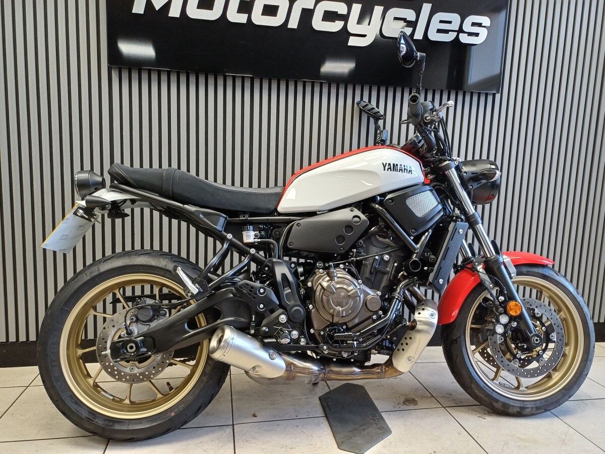Yamaha XSR 700