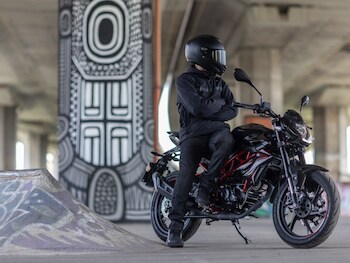 Used Benelli BN 125 undefined for sale - bike-77867950: Photo