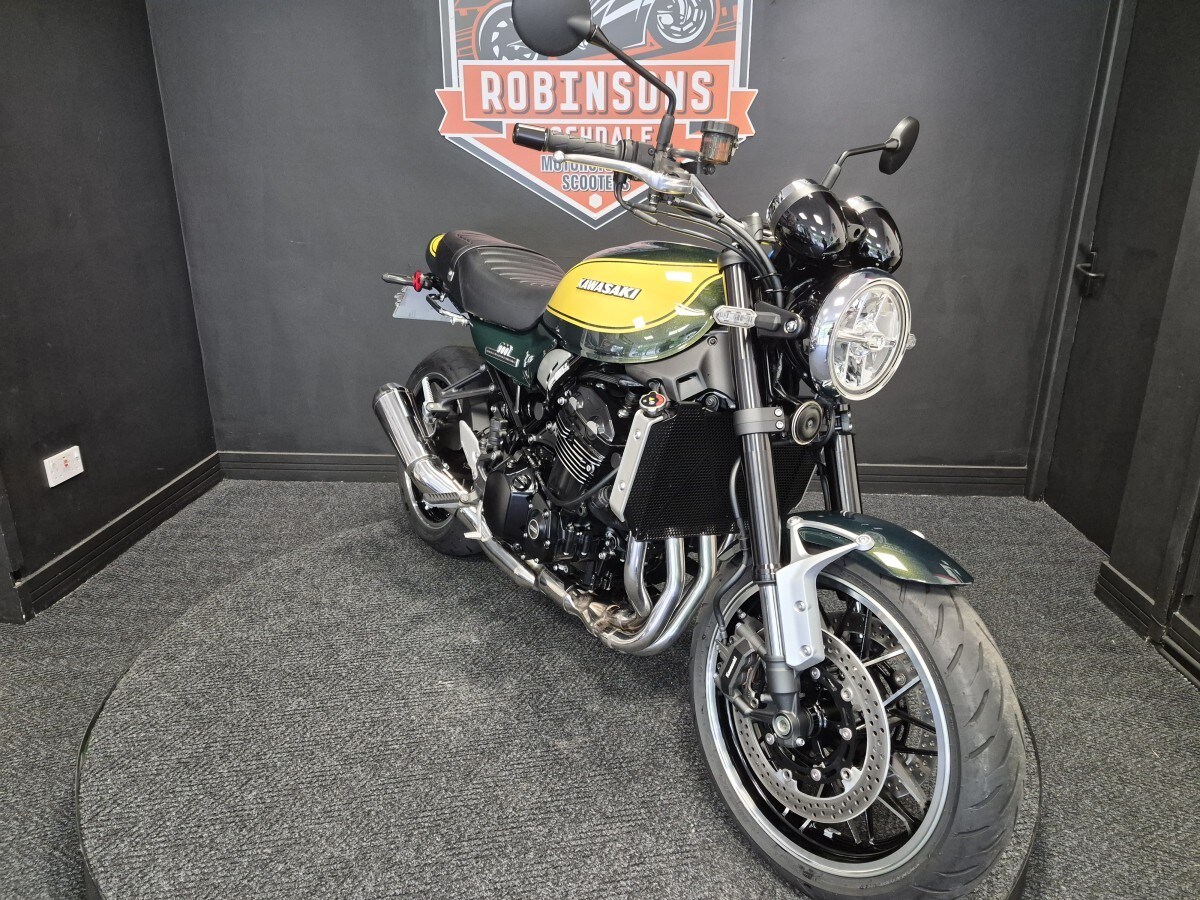 Kawasaki Z900RS YELLOW BALL