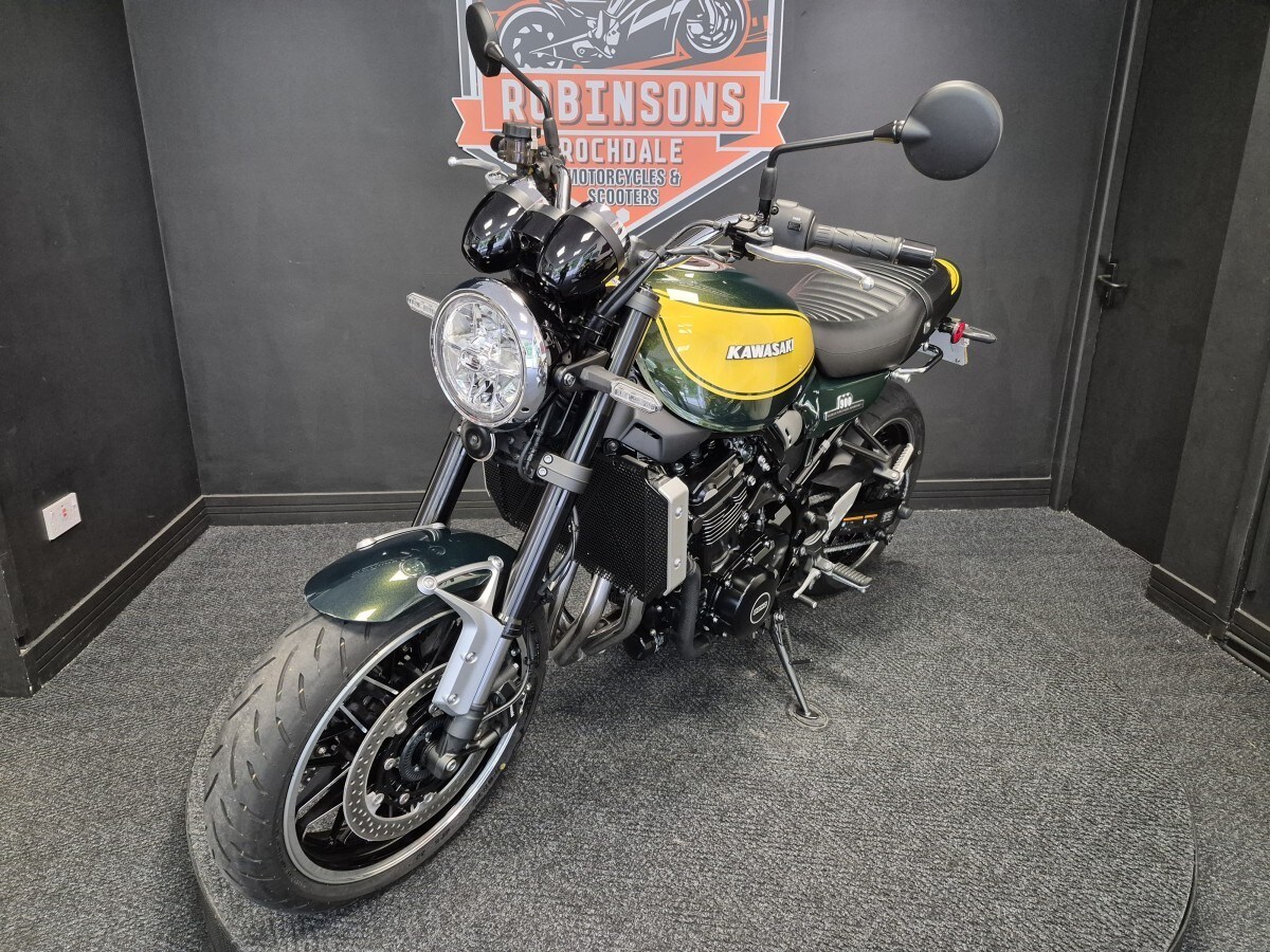 Kawasaki Z900RS YELLOW BALL