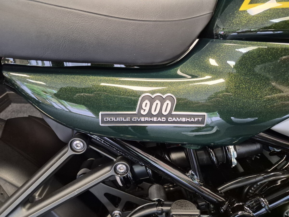Kawasaki Z900RS YELLOW BALL