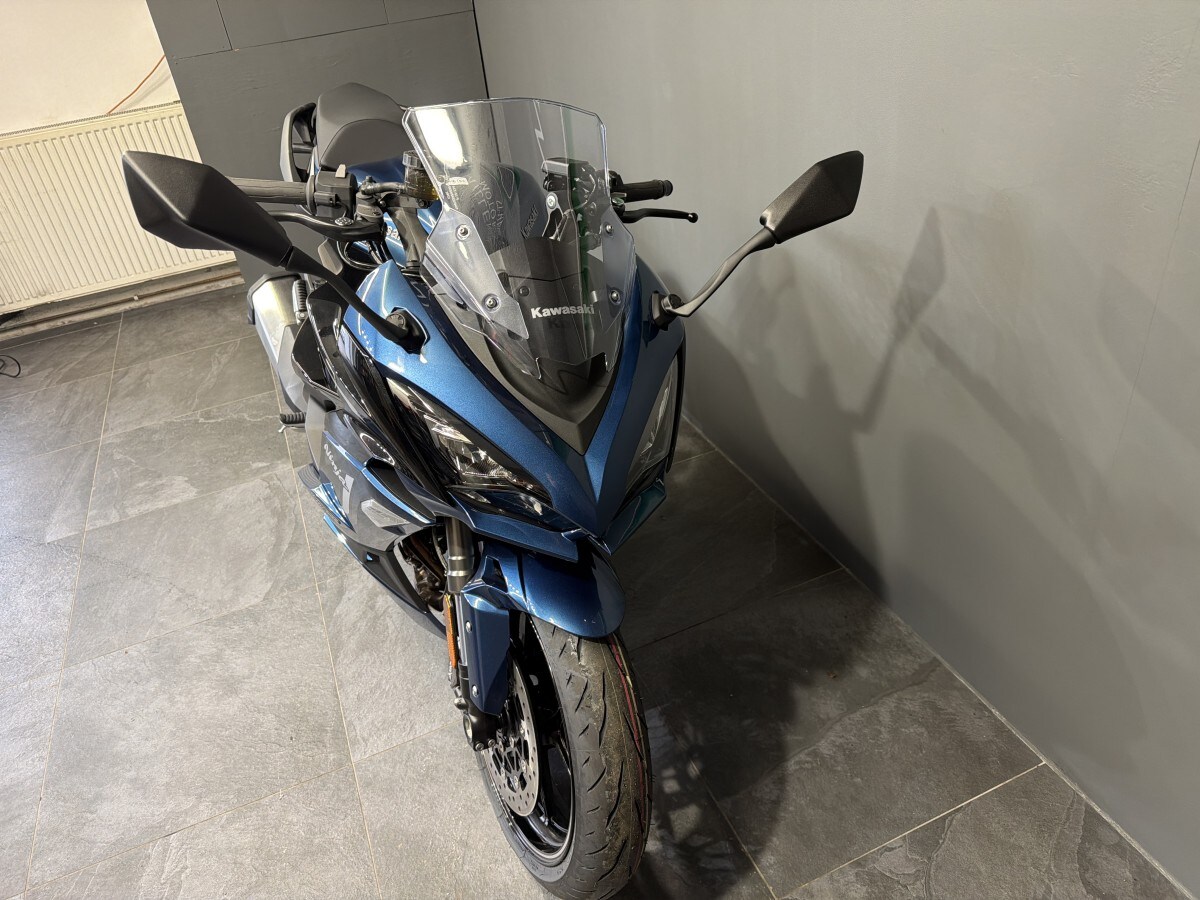 Kawasaki Ninja 1100 SX SE