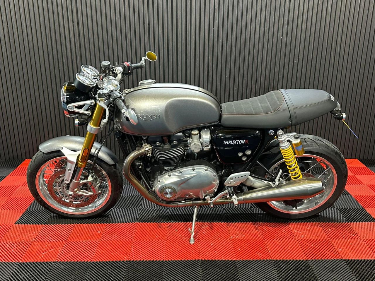 Used Triumph Thruxton 1200 R for sale - 78434919: Photo 9