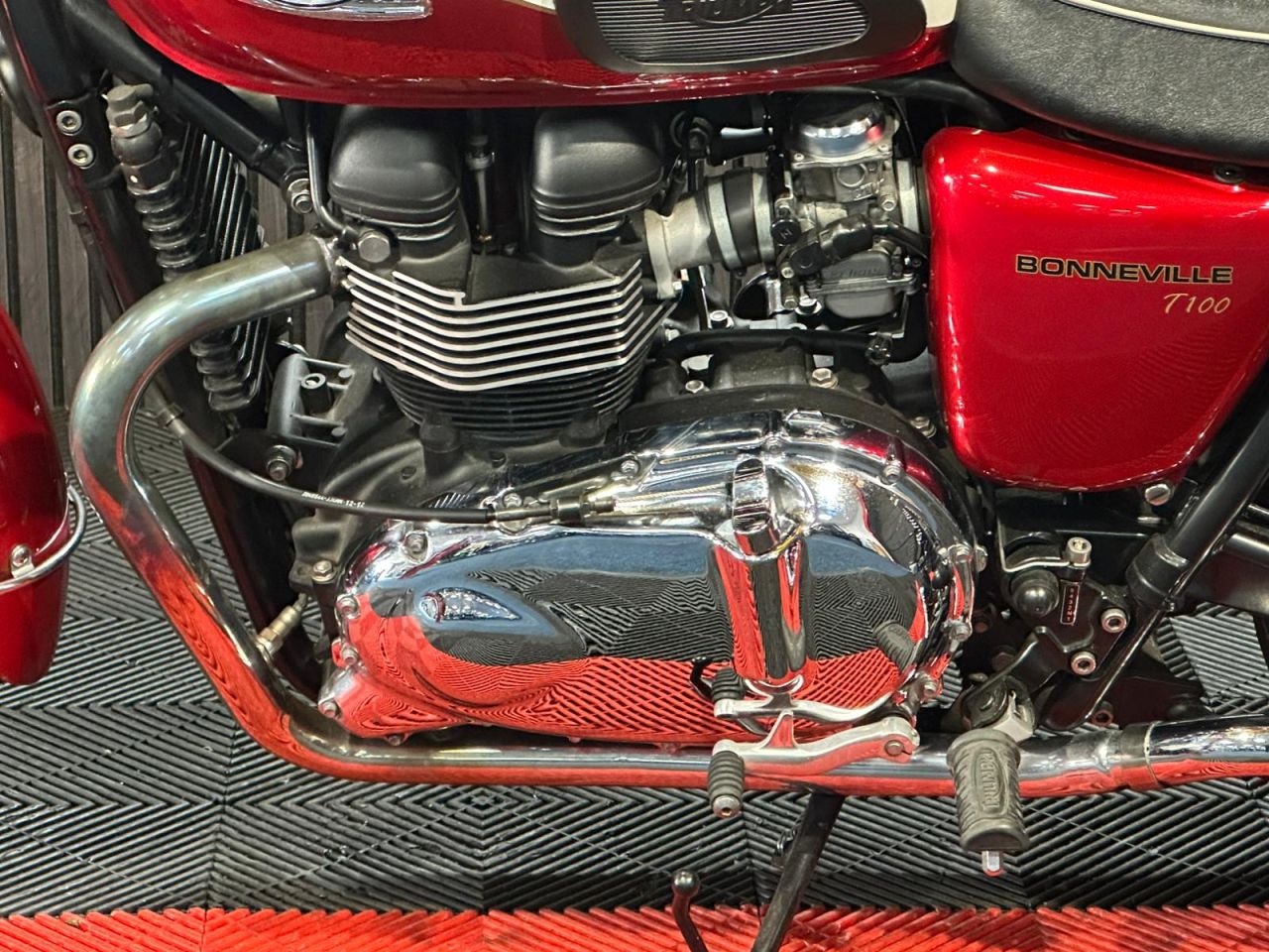 Used Triumph Bonneville T100 for sale - 78640115: Photo 17