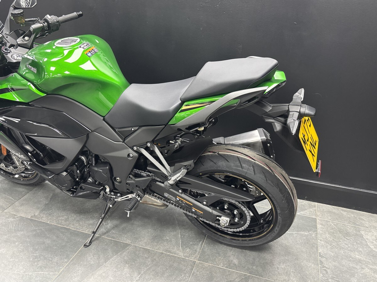 Kawasaki Ninja 1100 SX SE