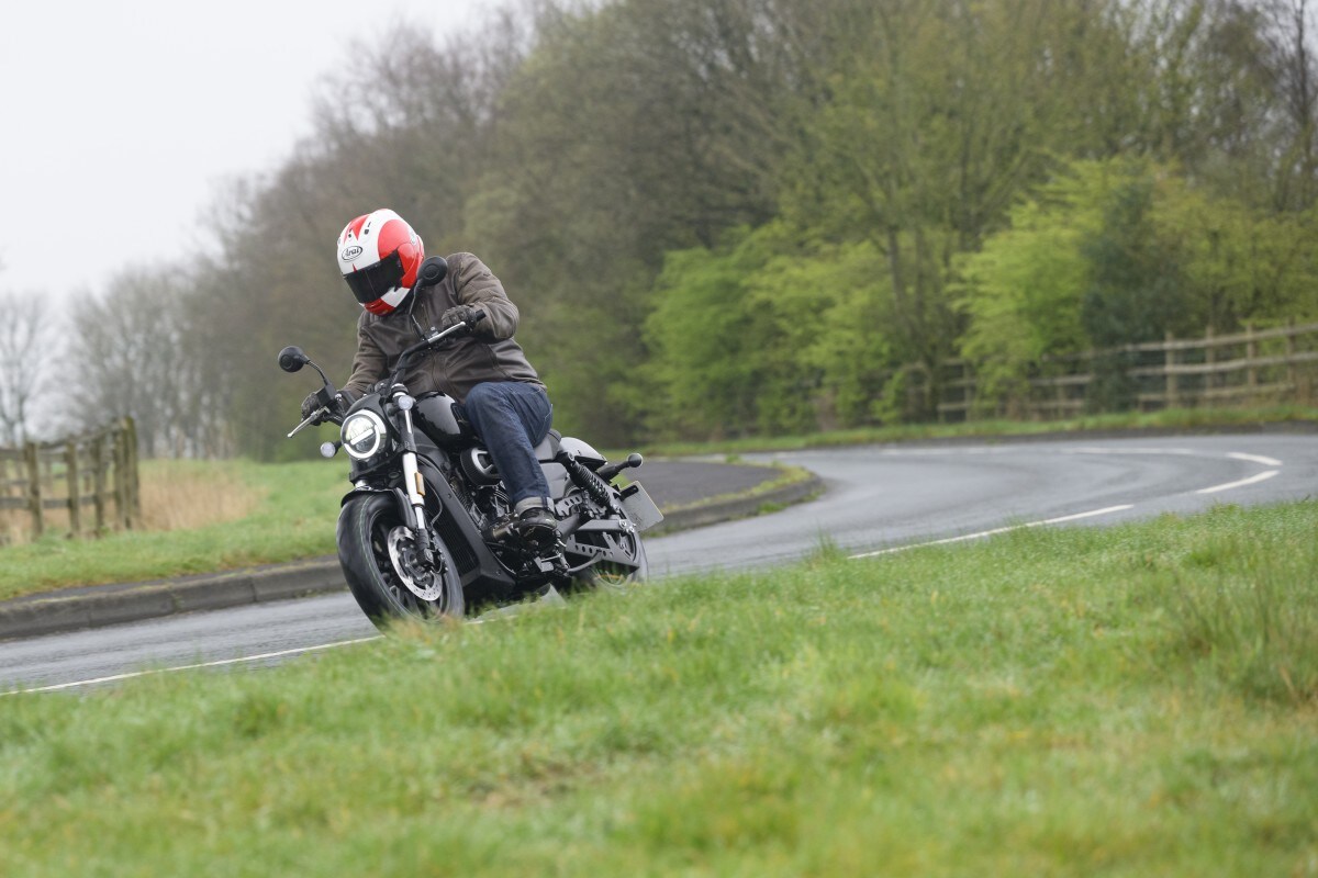 Used QJMotor SRV 125 for sale - 78229608: Photo 8