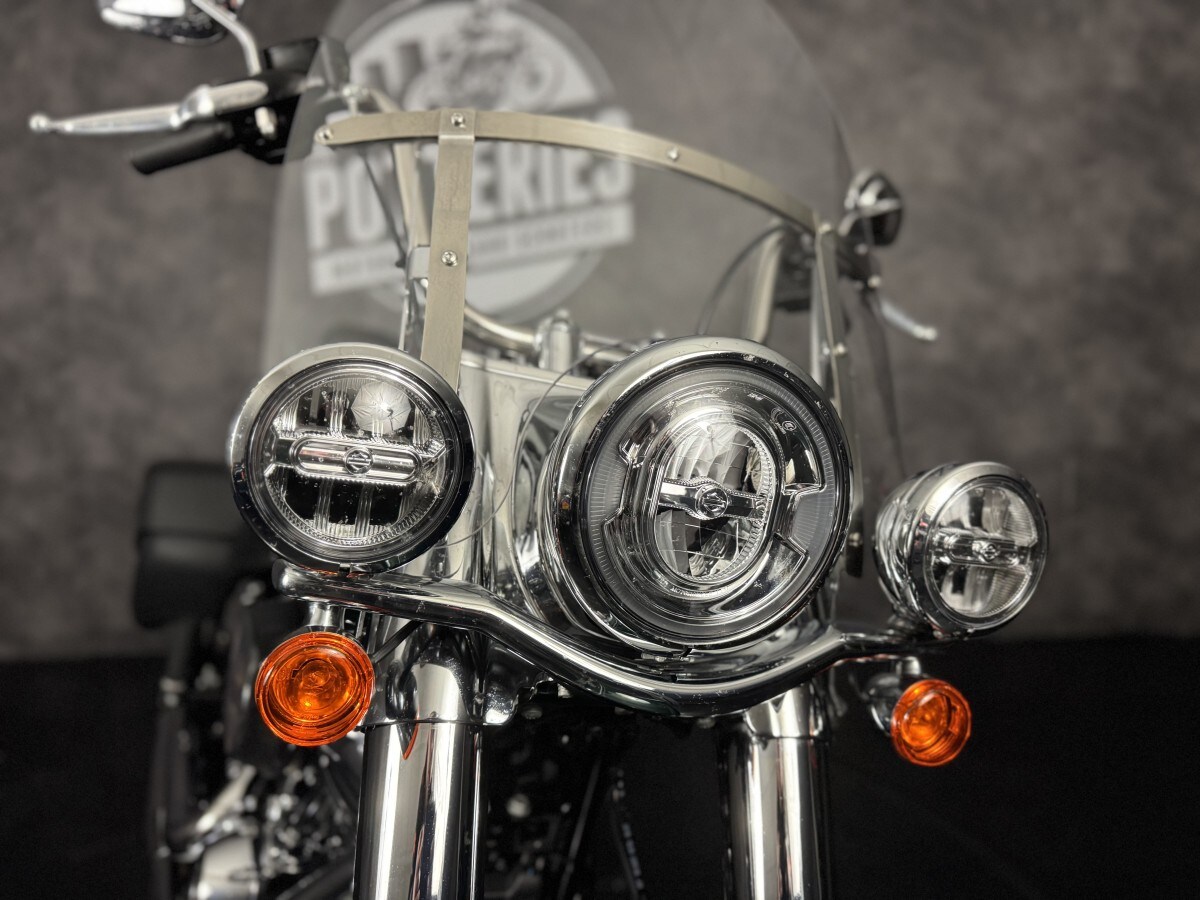 Harley-Davidson HERITAGE CLASSIC 114