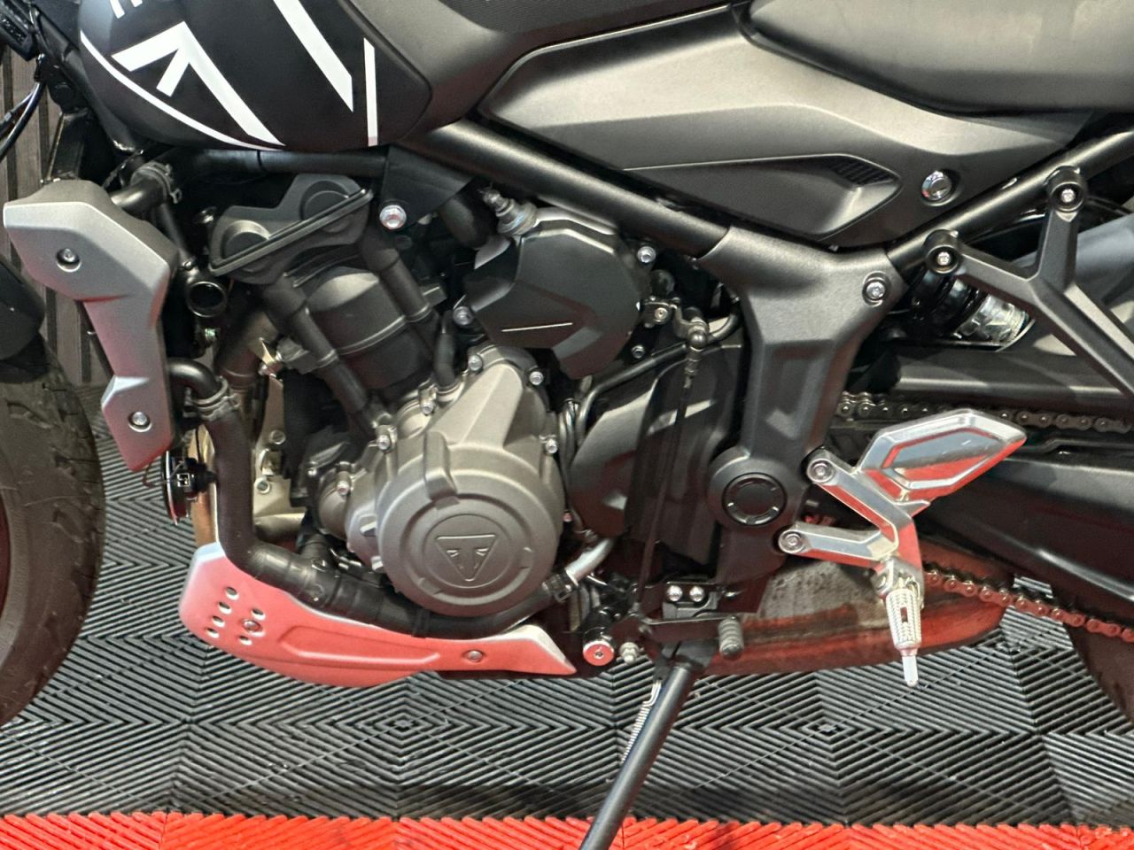 Used Triumph Trident for sale - 78693581: Photo 18