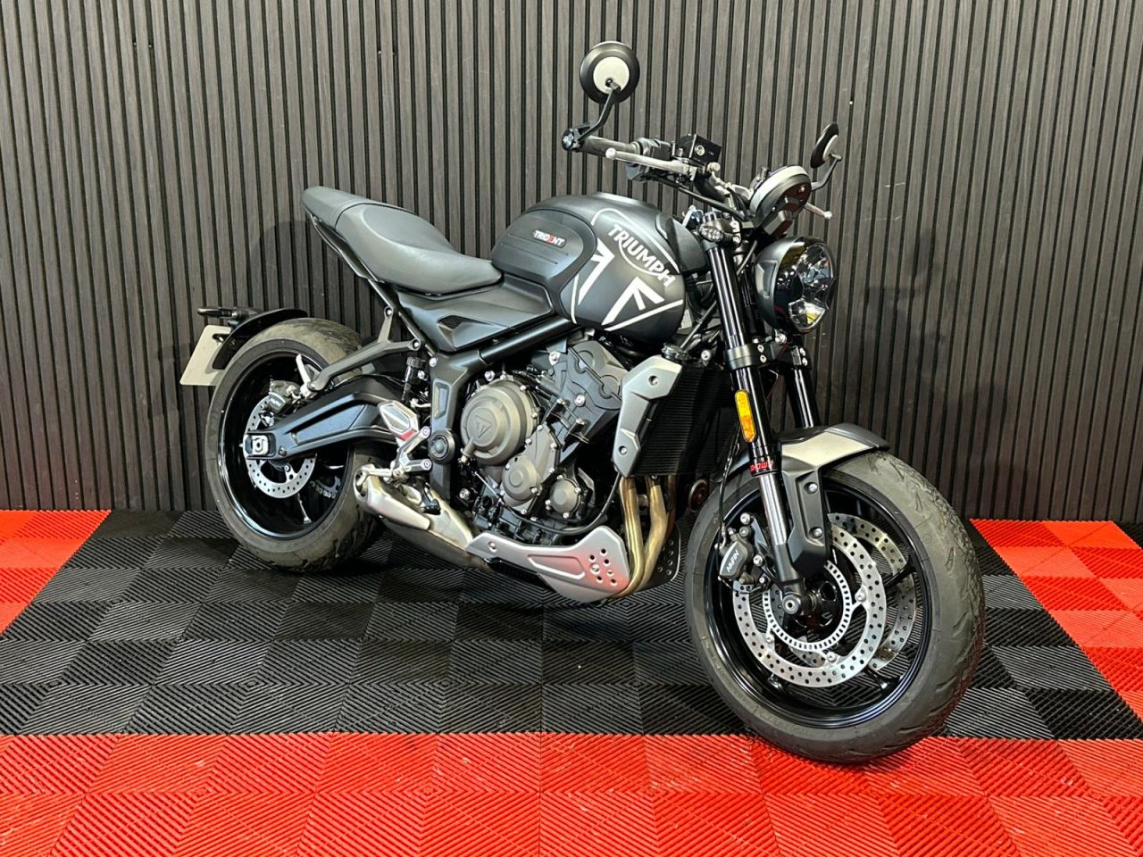 Used Triumph Trident for sale - 78693581: Photo 8