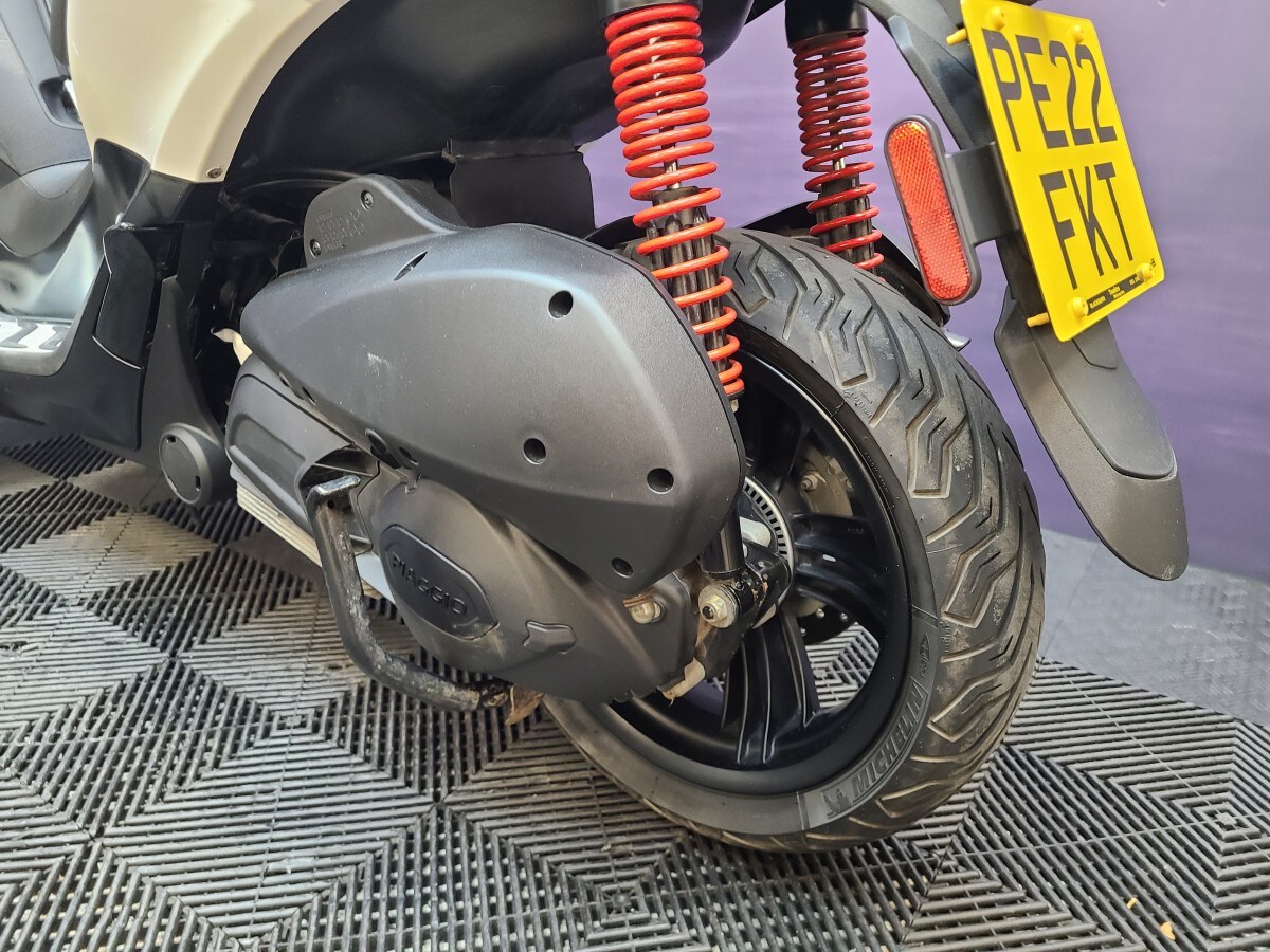 Used Piaggio MP3 2022 for sale - 78386313: Photo 17