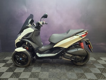Used Piaggio MP3 2022 for sale - bike-78386313: Photo