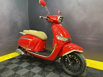 Used Keeway VERSILIA 125 undefined for sale - bike-77866732: Photo