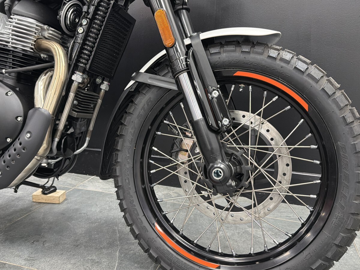 Royal Enfield BEAR 650