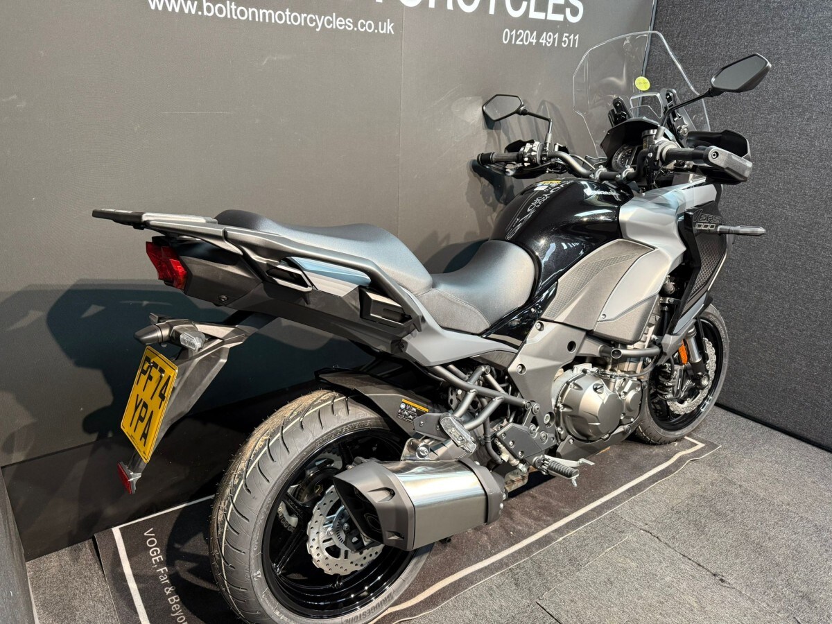 Kawasaki Versys 1000 SE KLZ1000DRFNN BK1/GY1