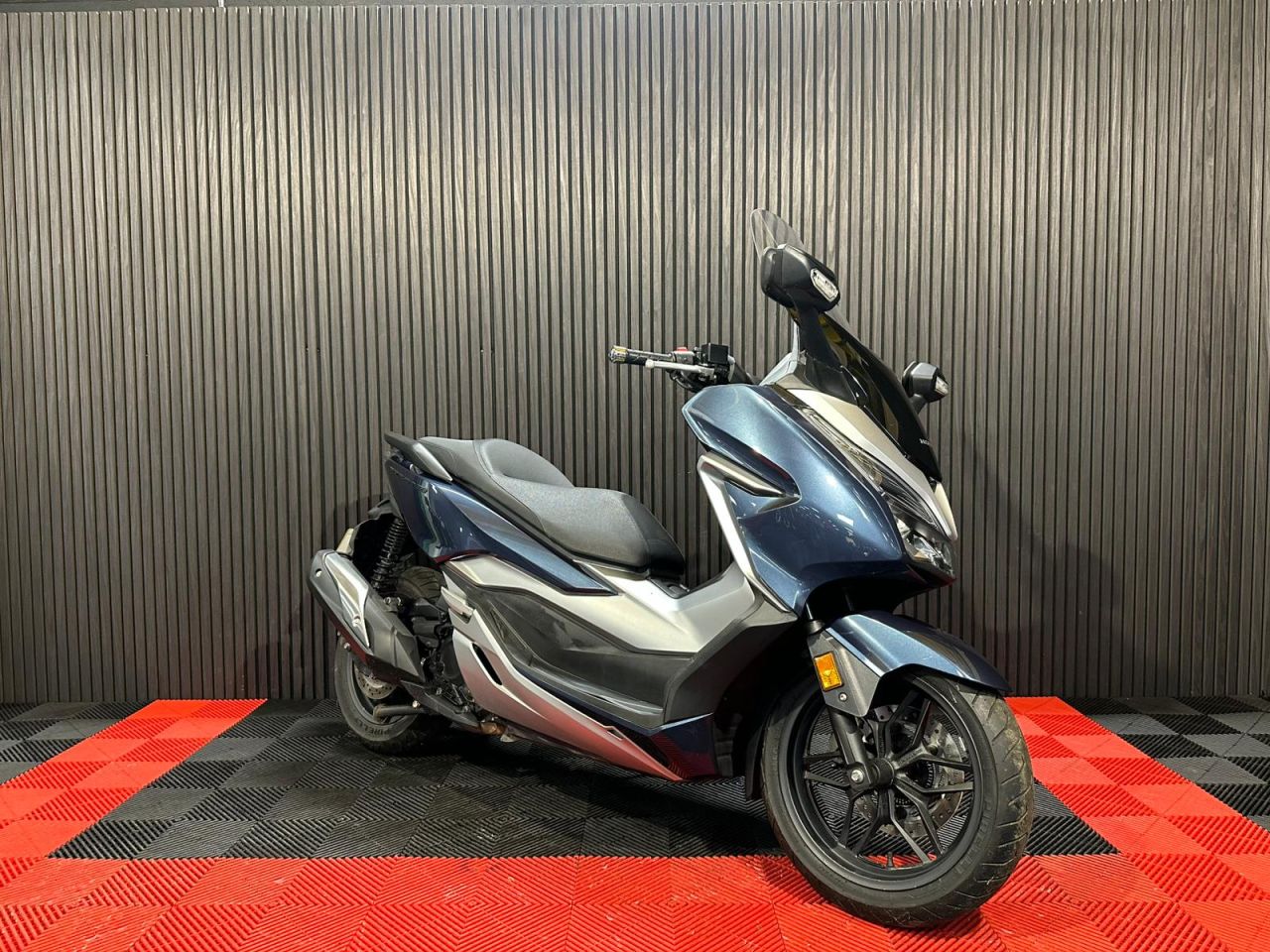 Used Honda NSS300 FORZA for sale - 78435064: Photo 11