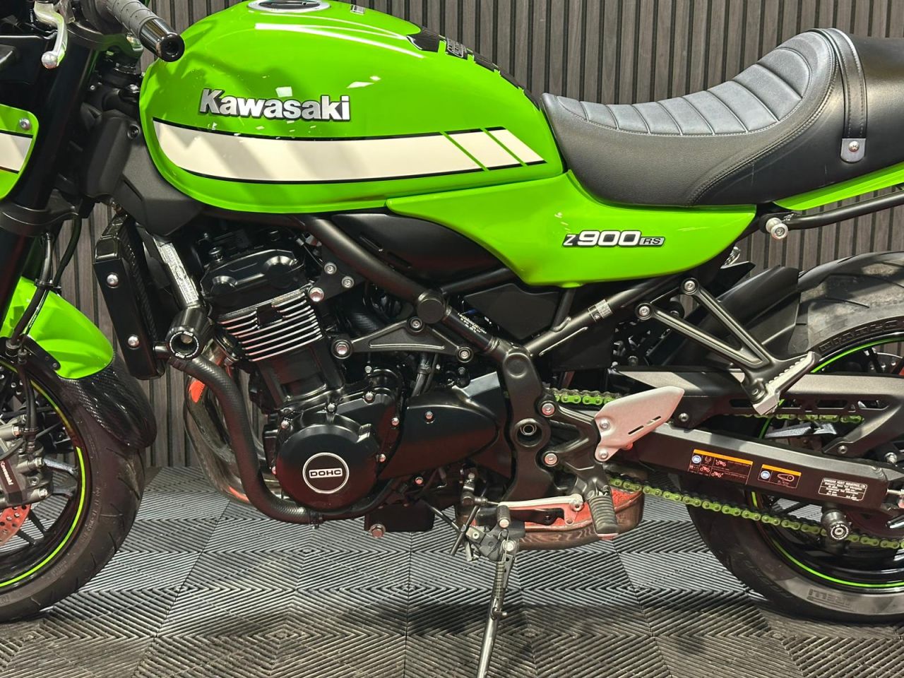 Used Kawasaki Z900RS for sale - 78435528: Photo 17