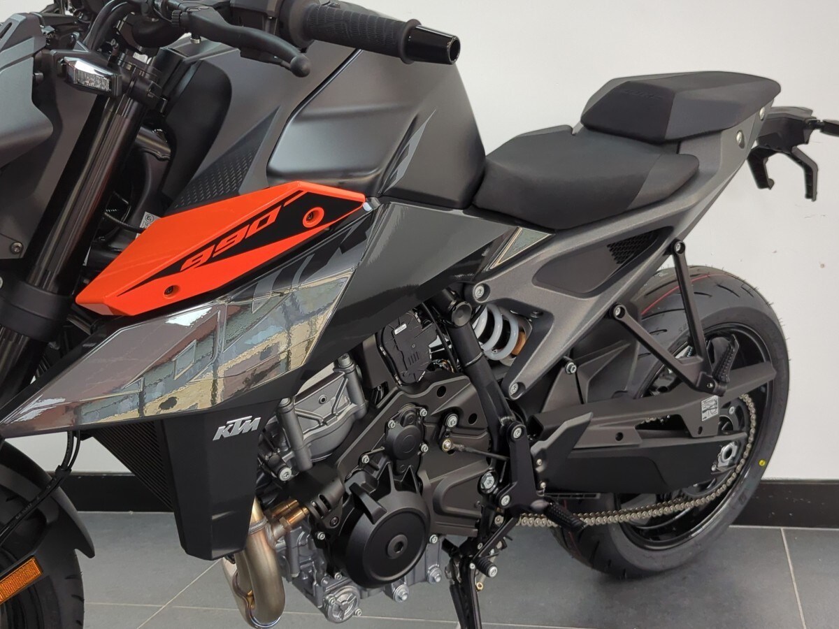 KTM 990 Duke