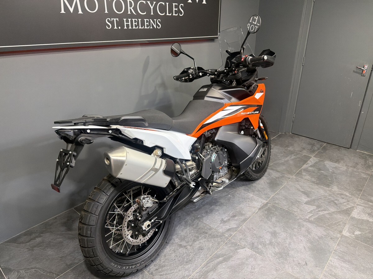 KTM 890 Adventure