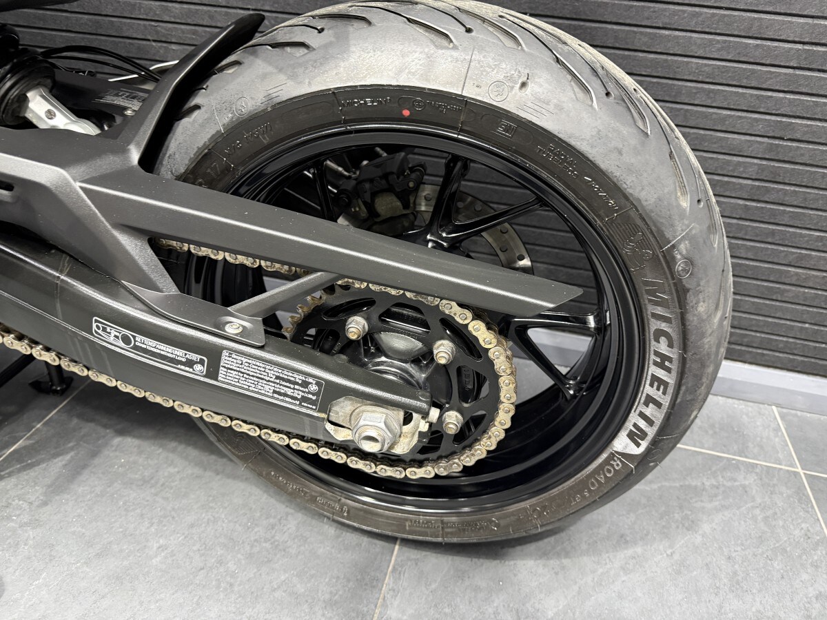 BMW F 900 XR TE Triple Black