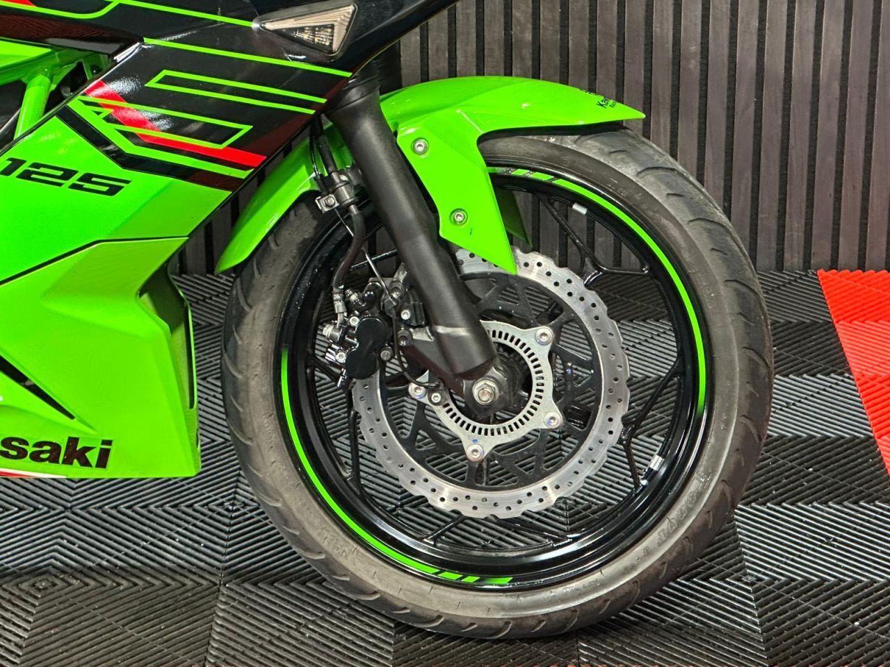 Used Kawasaki KMX 125 for sale - 78904569: Photo 14