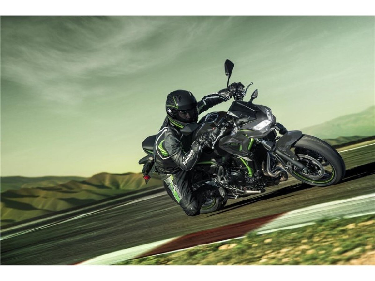 Kawasaki Z650 ER650SRFAN RD1