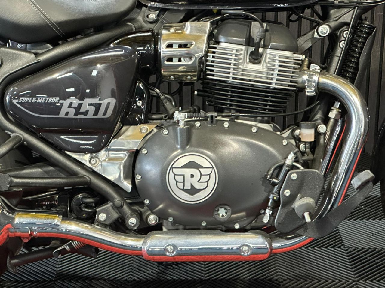 Used Royal Enfield Super Meteor 650 for sale - 78942416: Photo 13