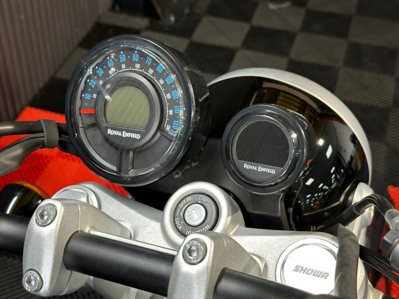 Used Royal Enfield Super Meteor 650 for sale - 78942416: Photo 20