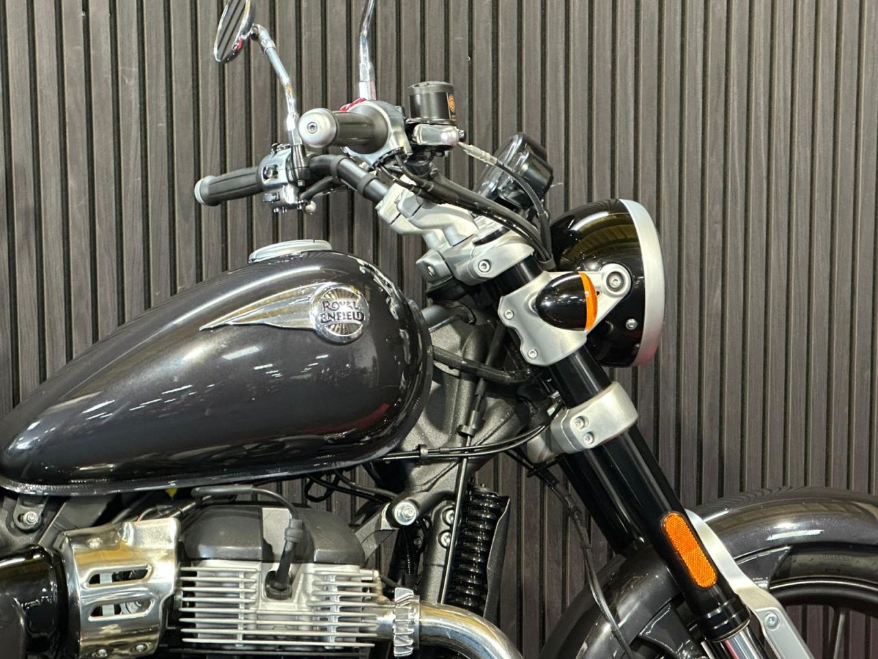 Used Royal Enfield Super Meteor 650 for sale - 78942416: Photo 22