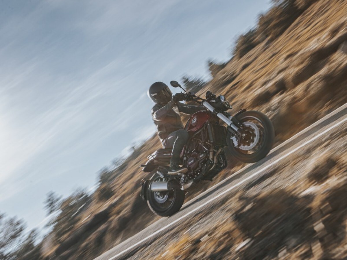 Benelli Leoncino 500