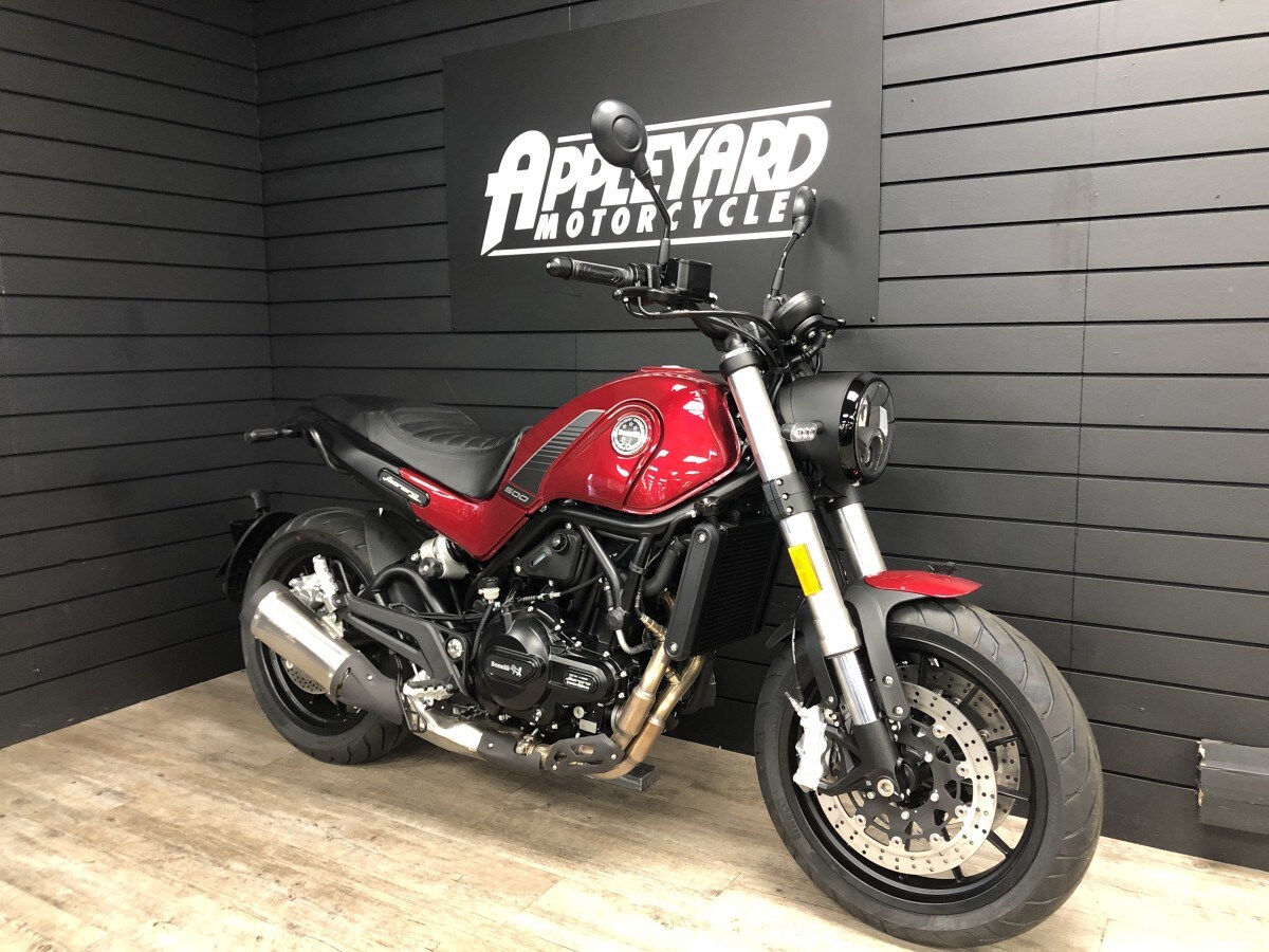 Benelli Leoncino 500