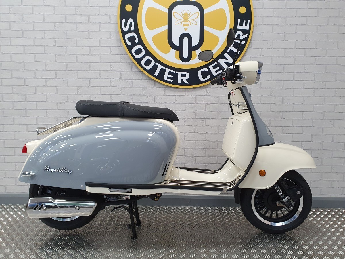 Royal Alloy TG 125 AC CBS