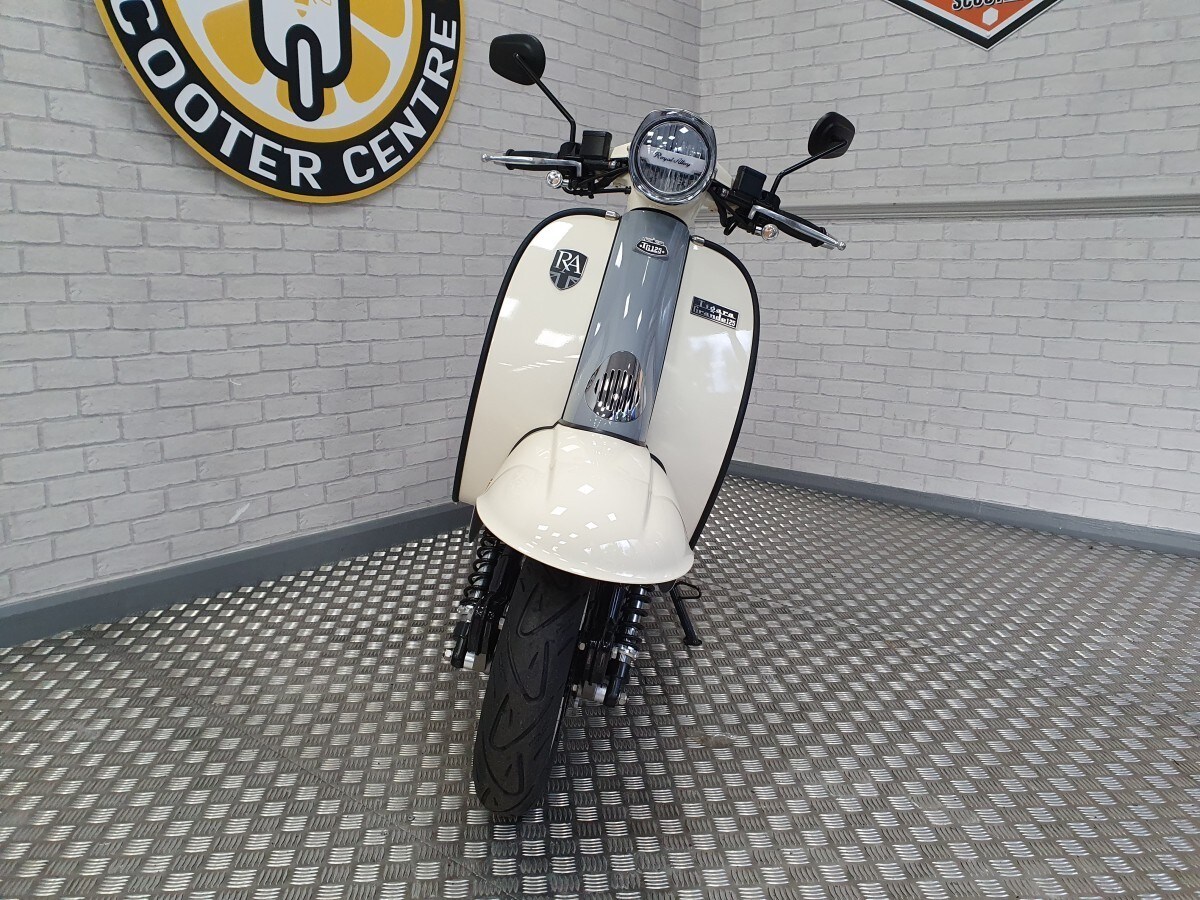 Royal Alloy TG 125 AC CBS