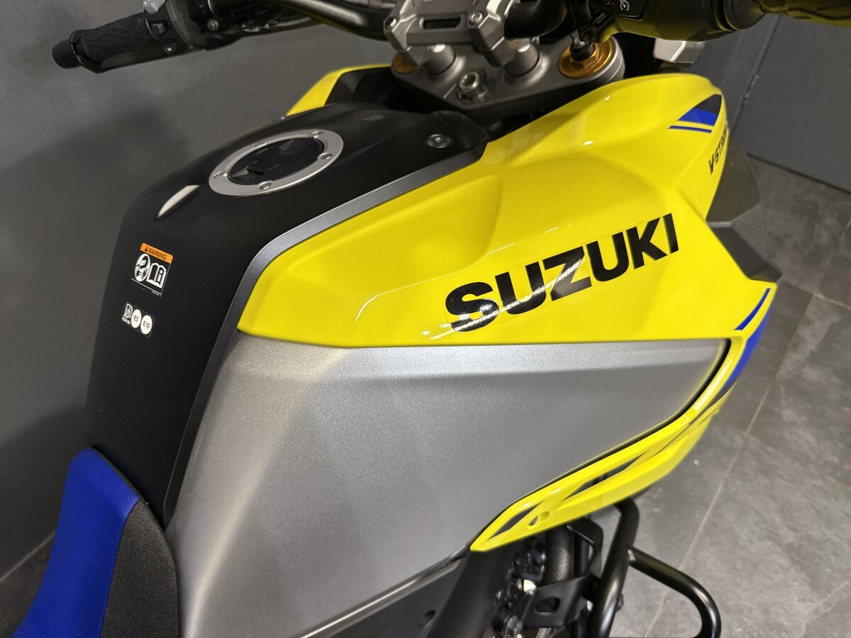 Suzuki DL1050