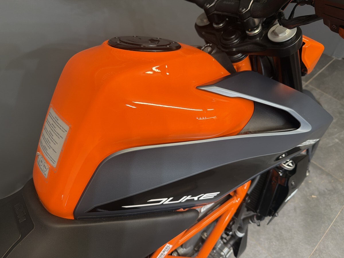 KTM 2023 390 DUKE..FOC QUICK SHIFTER & FINANCE FROM 3.