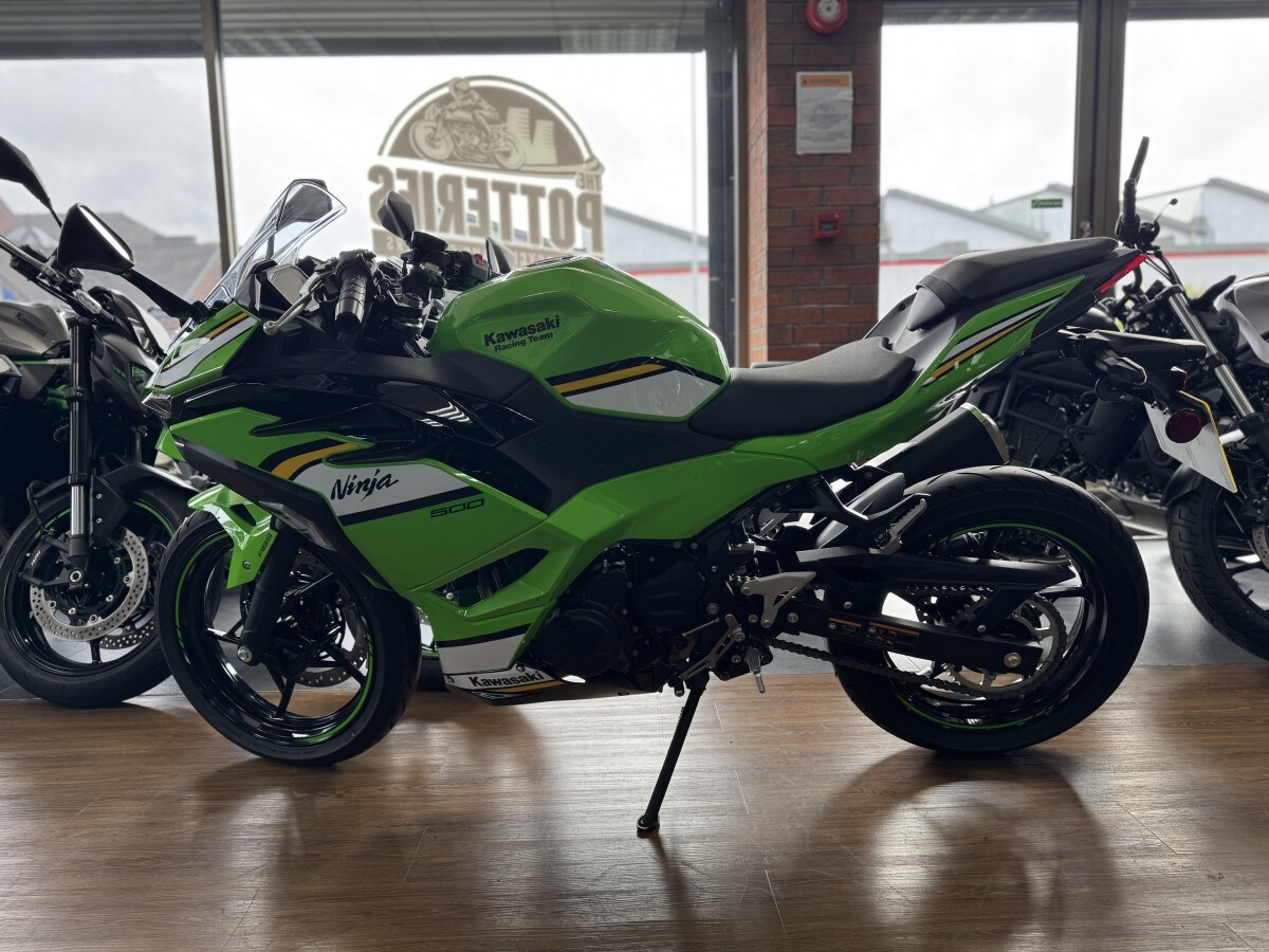 Kawasaki Ninja 500 SE