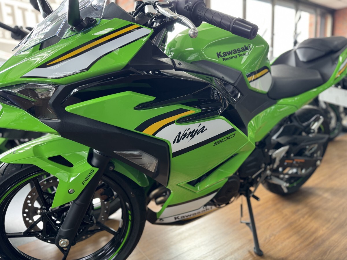 Kawasaki Ninja 500 SE