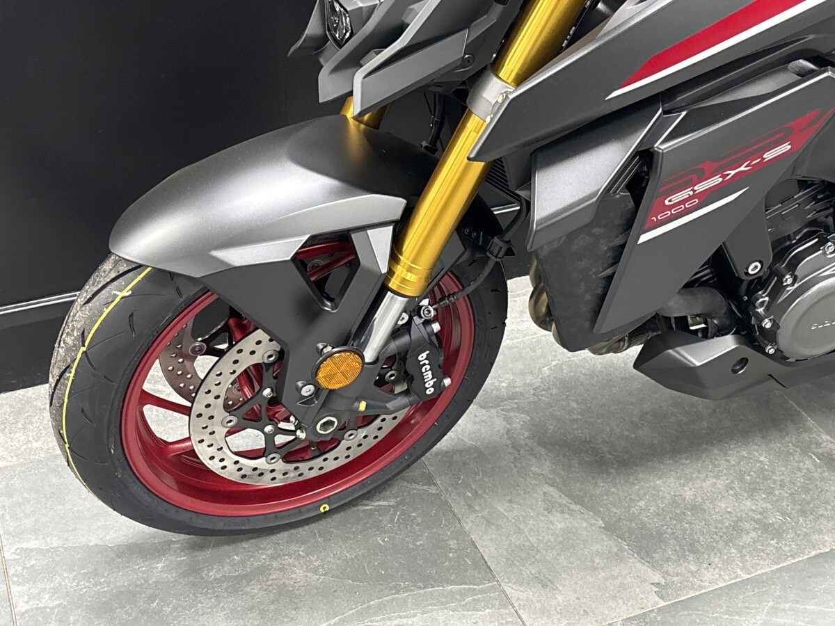 Suzuki GSX-S1000