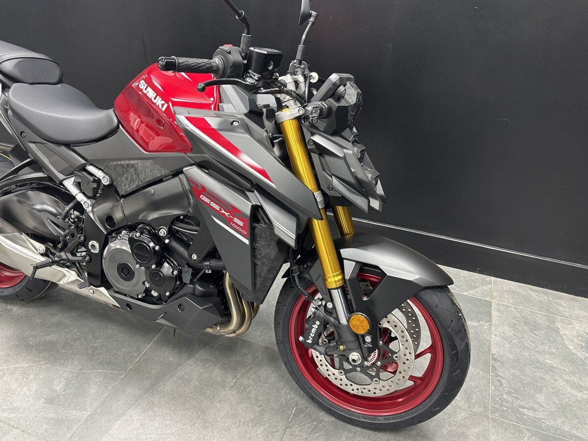 Suzuki GSX-S1000