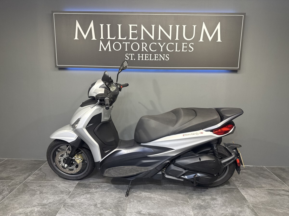 Used Piaggio BEVERLY S 300 2022 for sale - 77867779: Photo 12