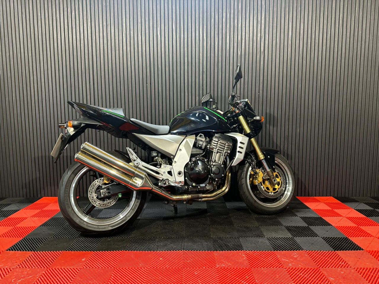 Used Kawasaki Z1000 for sale - 78434447: Photo 7
