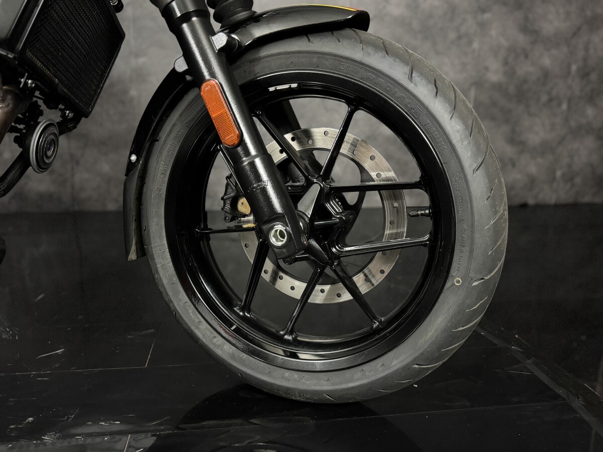 Royal Enfield GUERRILLA 450