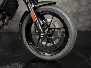 Used Royal Enfield GUERRILLA 450 2024 for sale - bike-77866127: Photo