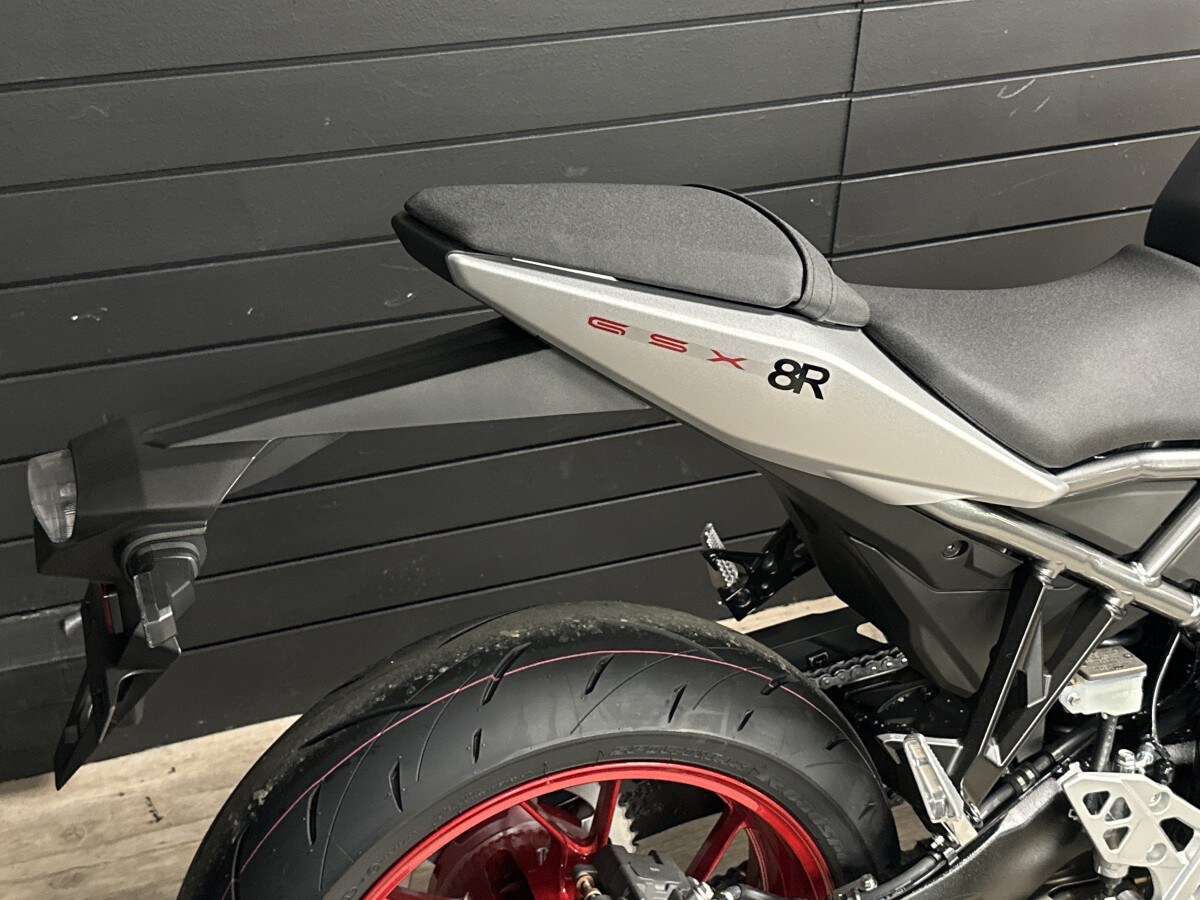 Suzuki GSX-8R