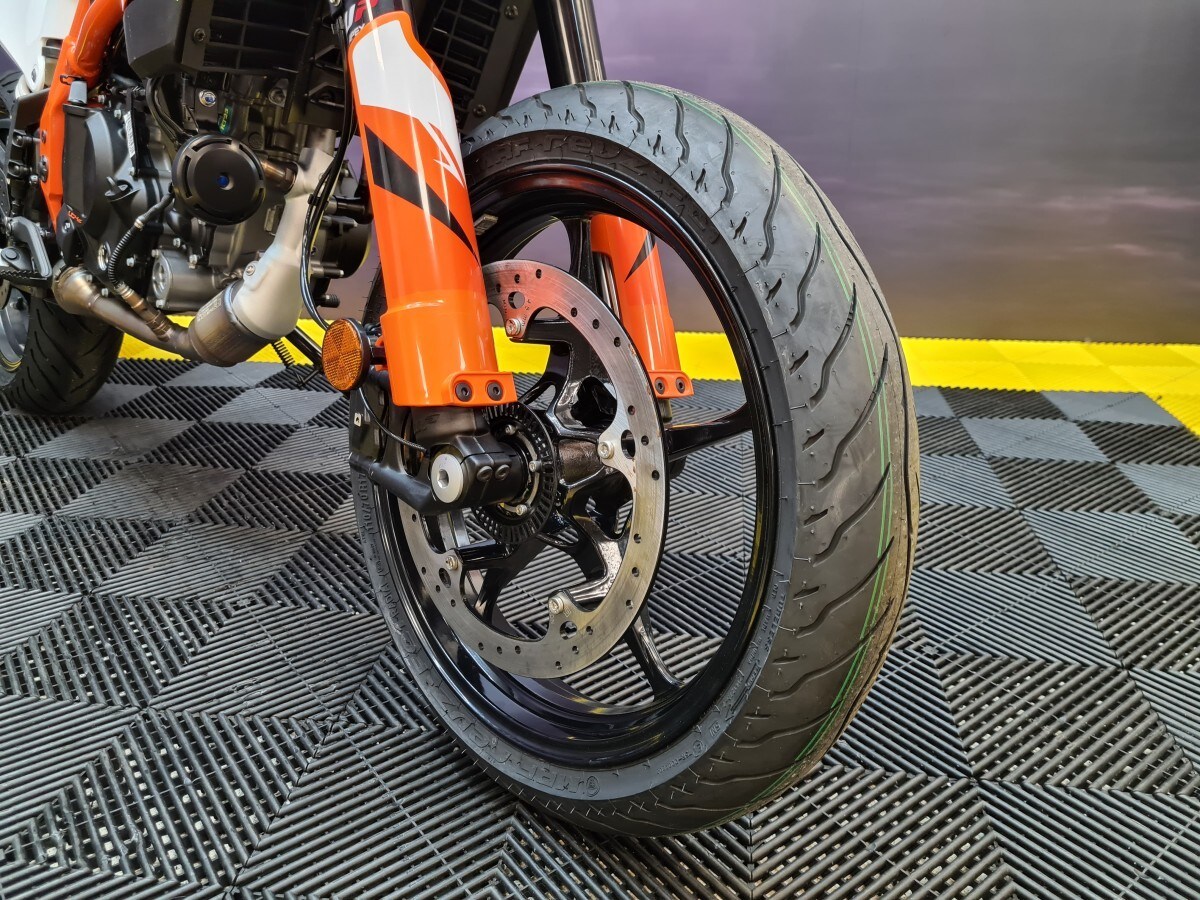 KTM 125 SMC R