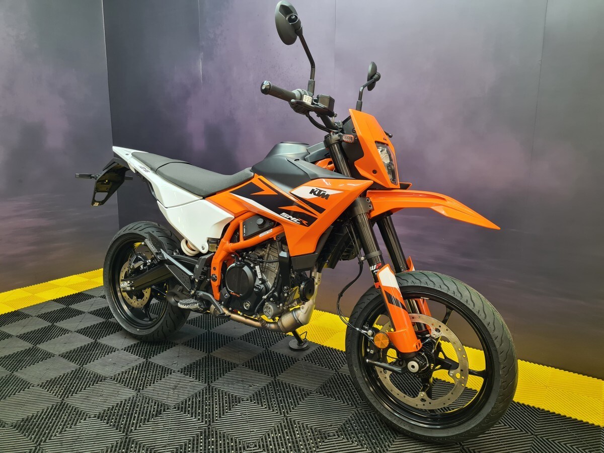 KTM 125 SMC R