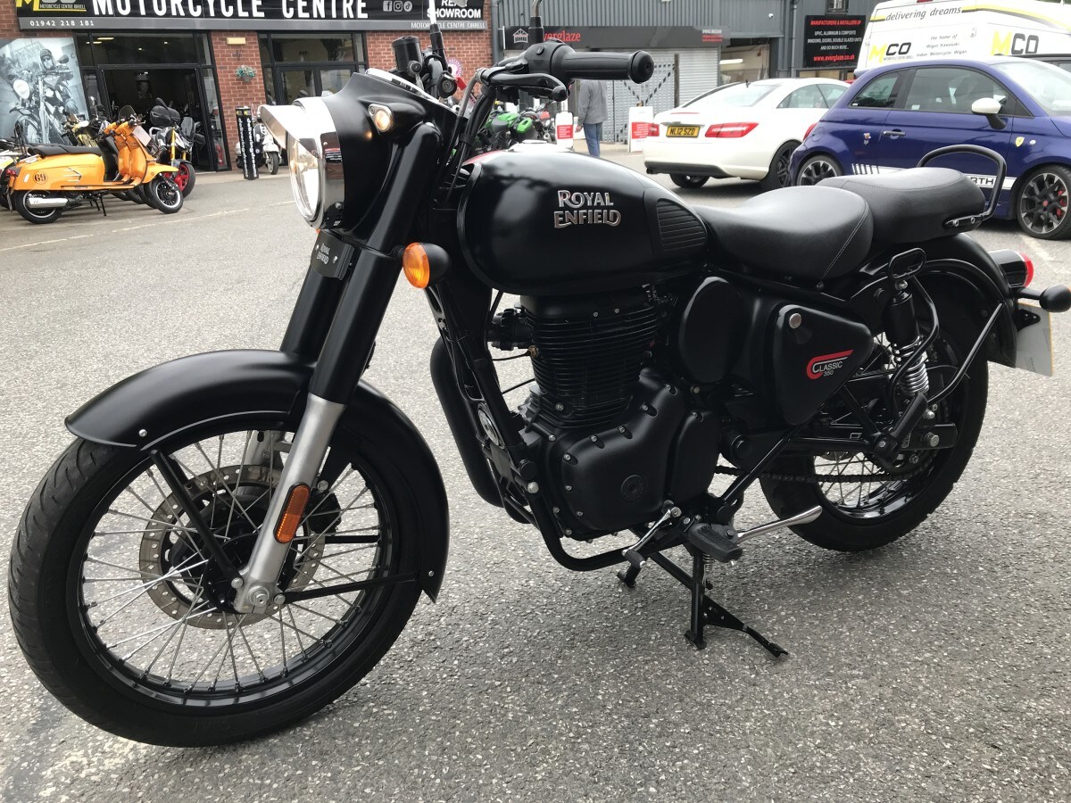 Royal Enfield CLASSIC 350 E5