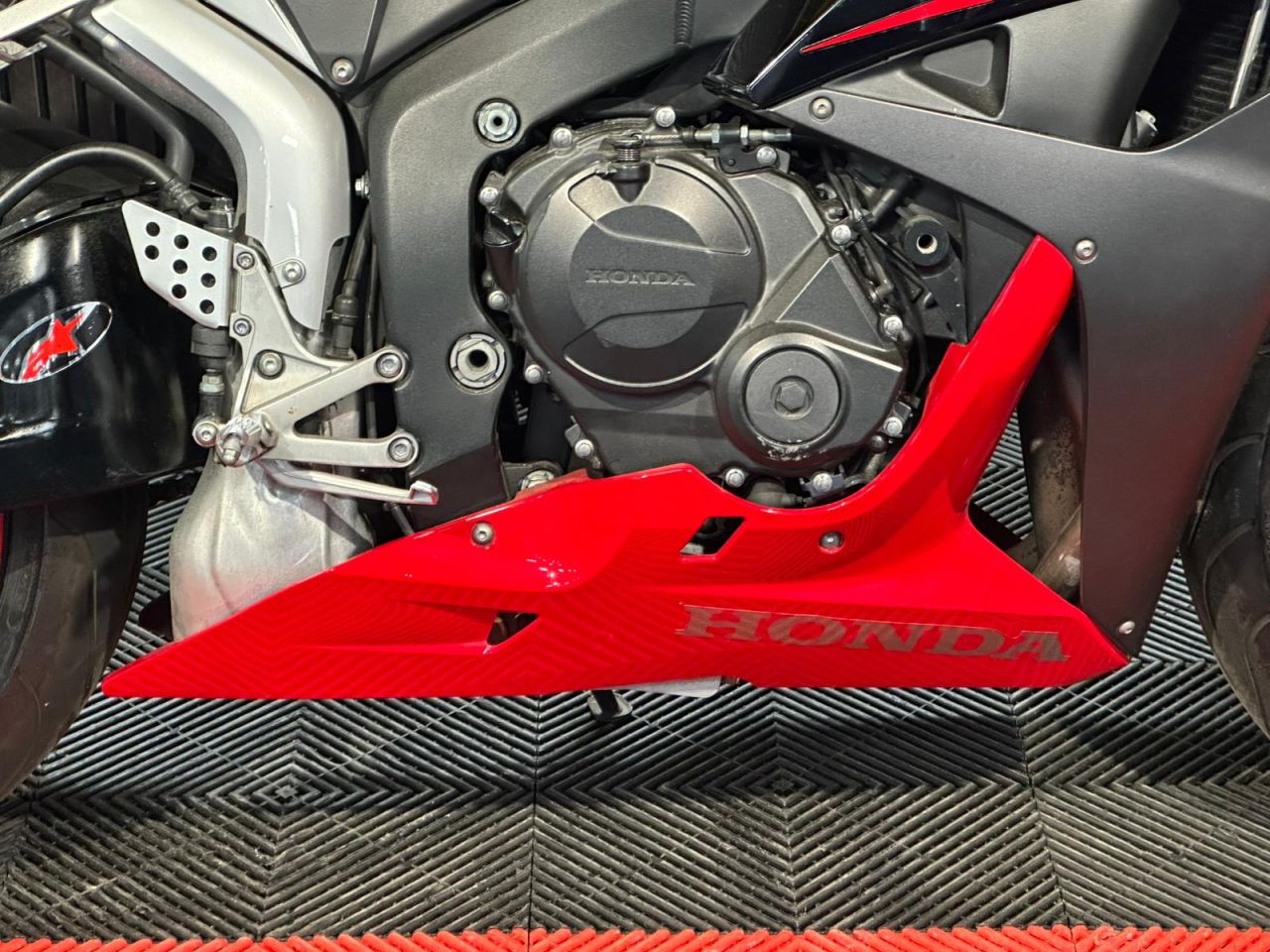 Used Honda CBR600RR for sale - 78435235: Photo 15