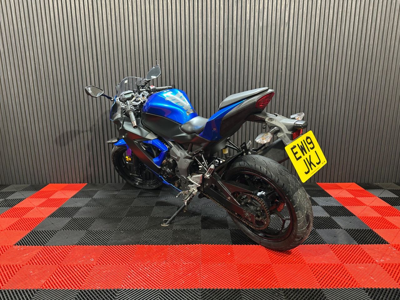 Used Kawasaki Ninja 125 for sale - 78434707: Photo 13